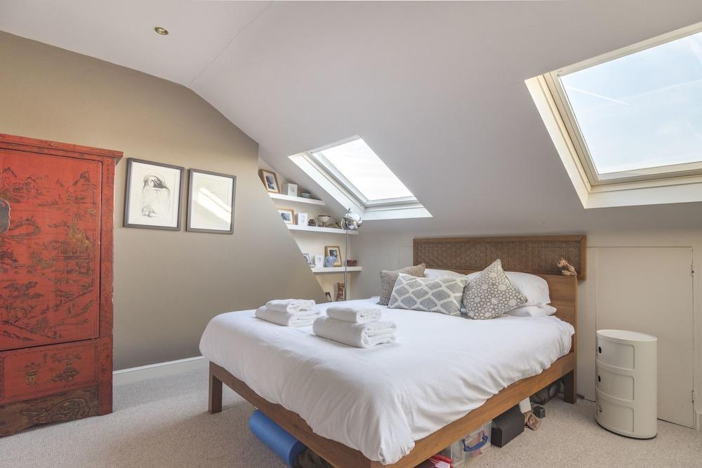 Stylish Family Home In Battersea Vr Londra Esterno foto